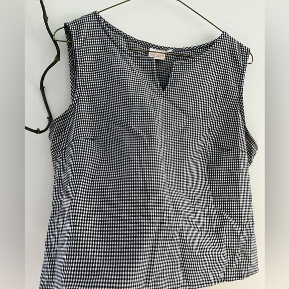 checkered tank - Picture 3 of 4